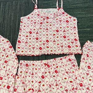 Valentines pajama set Large